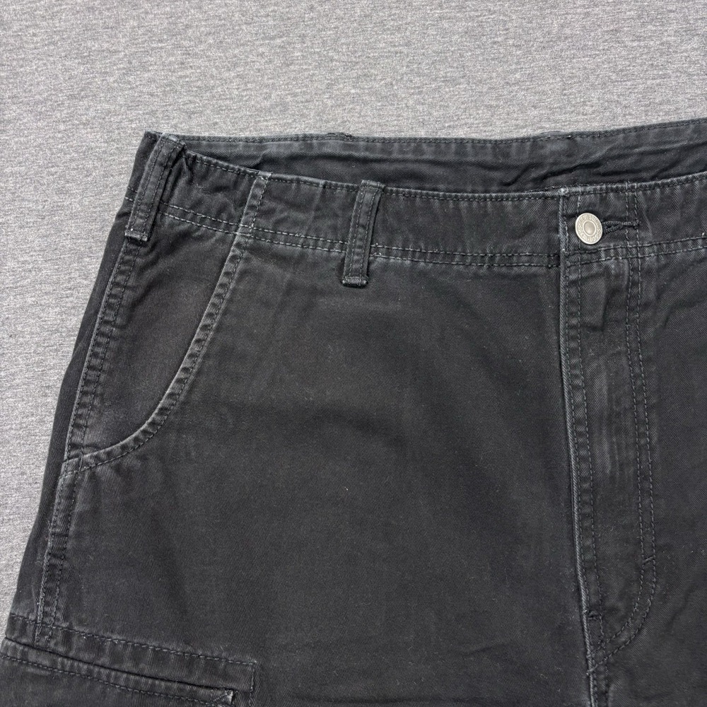 Levi's Cargo Shorts Mens 36 Black White Tag Utility Workwear Outdoors Skater - Picture 2 of 12